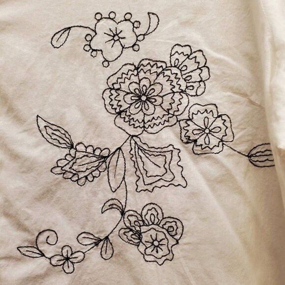 JM Collection Petite Ladies White Button Up Shirt in Size 14P - Picture 3 of 7